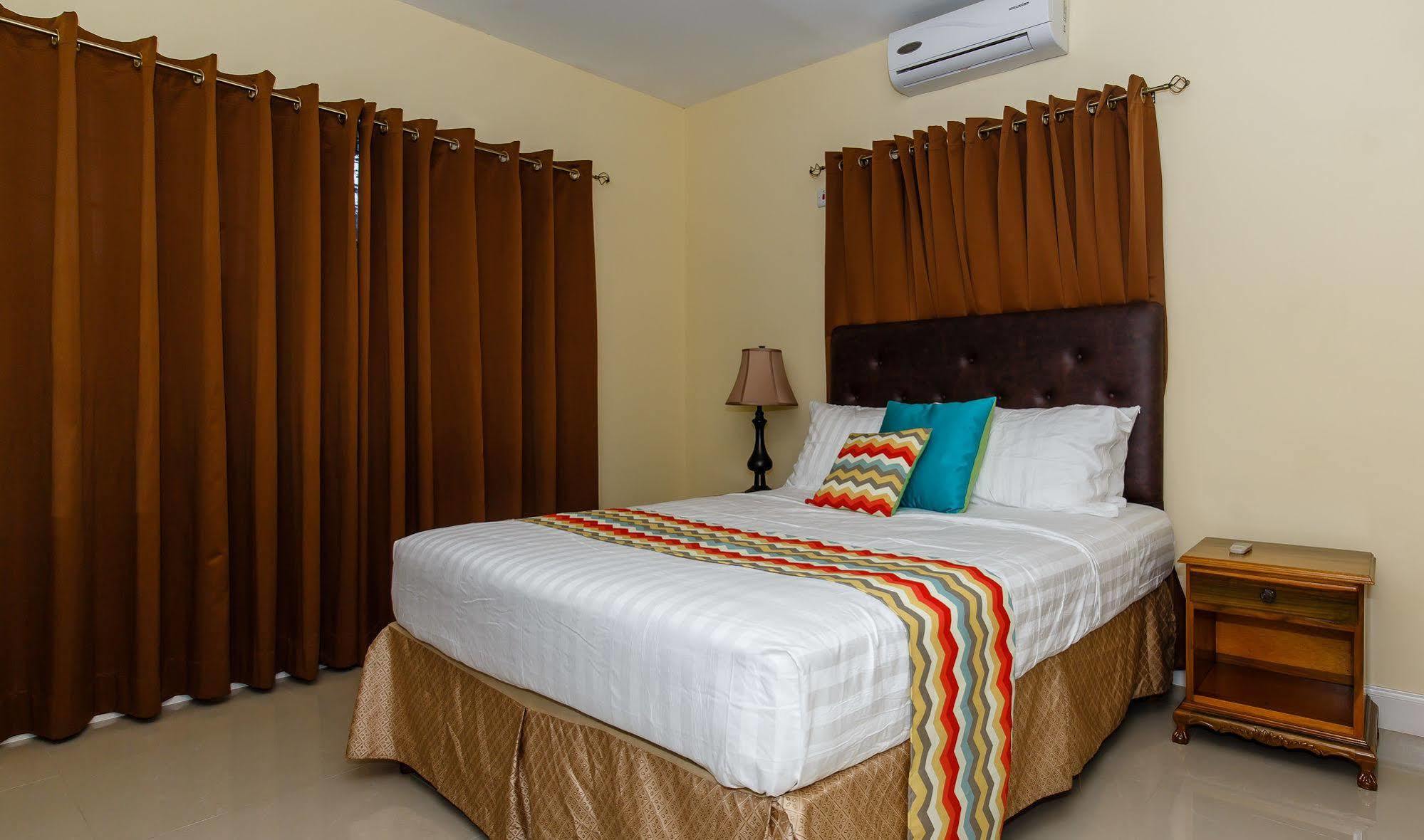Jasmine Inn Кінгстон Екстер'єр фото